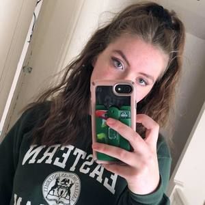 Meet your Posher, Rebecca